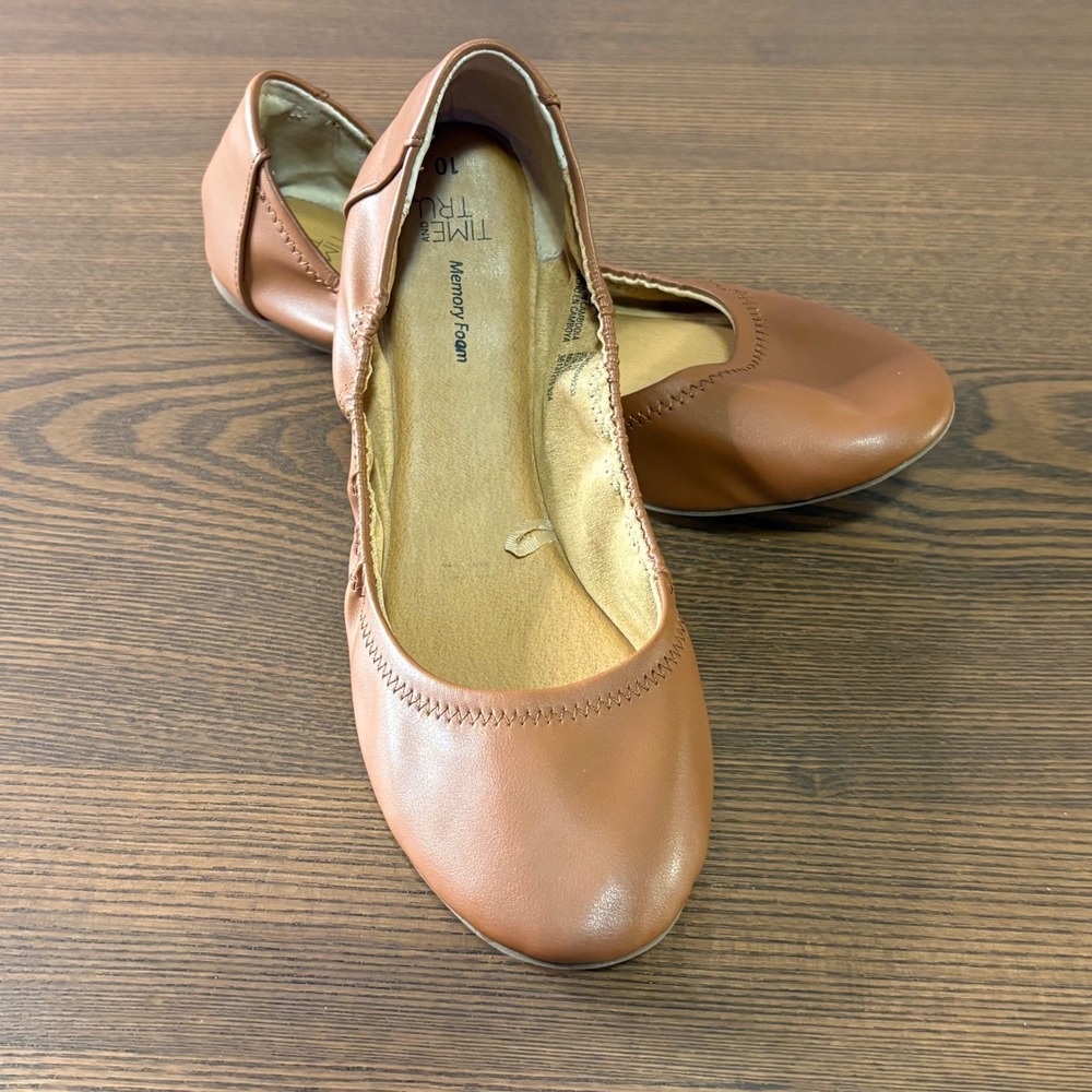 Time and Tru Ballet Flats Womens 10 Tan Excellent Memory Foam Slip On Shoes - Picture 3 of 10